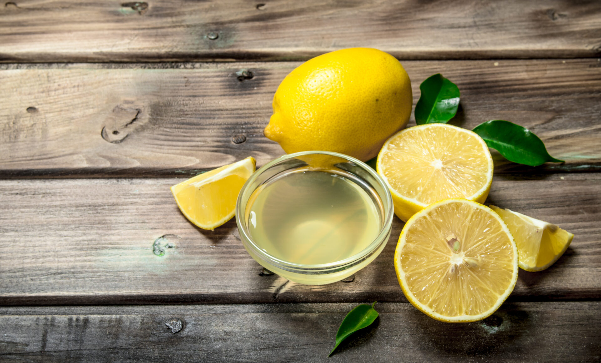 Lemon juice as natural dog flea treatment